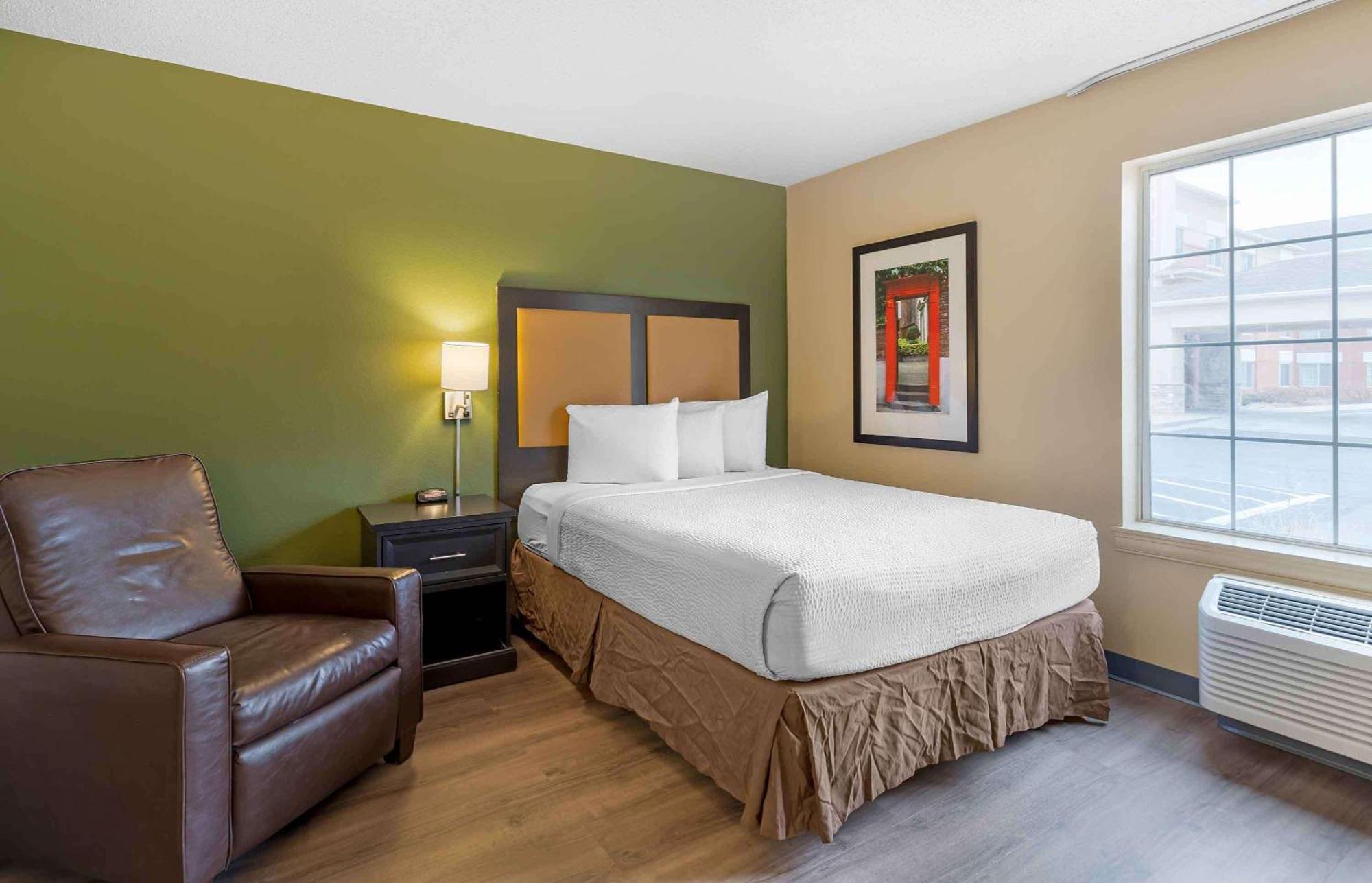 Extended America Select - St Louis - Airport - Central Hotel